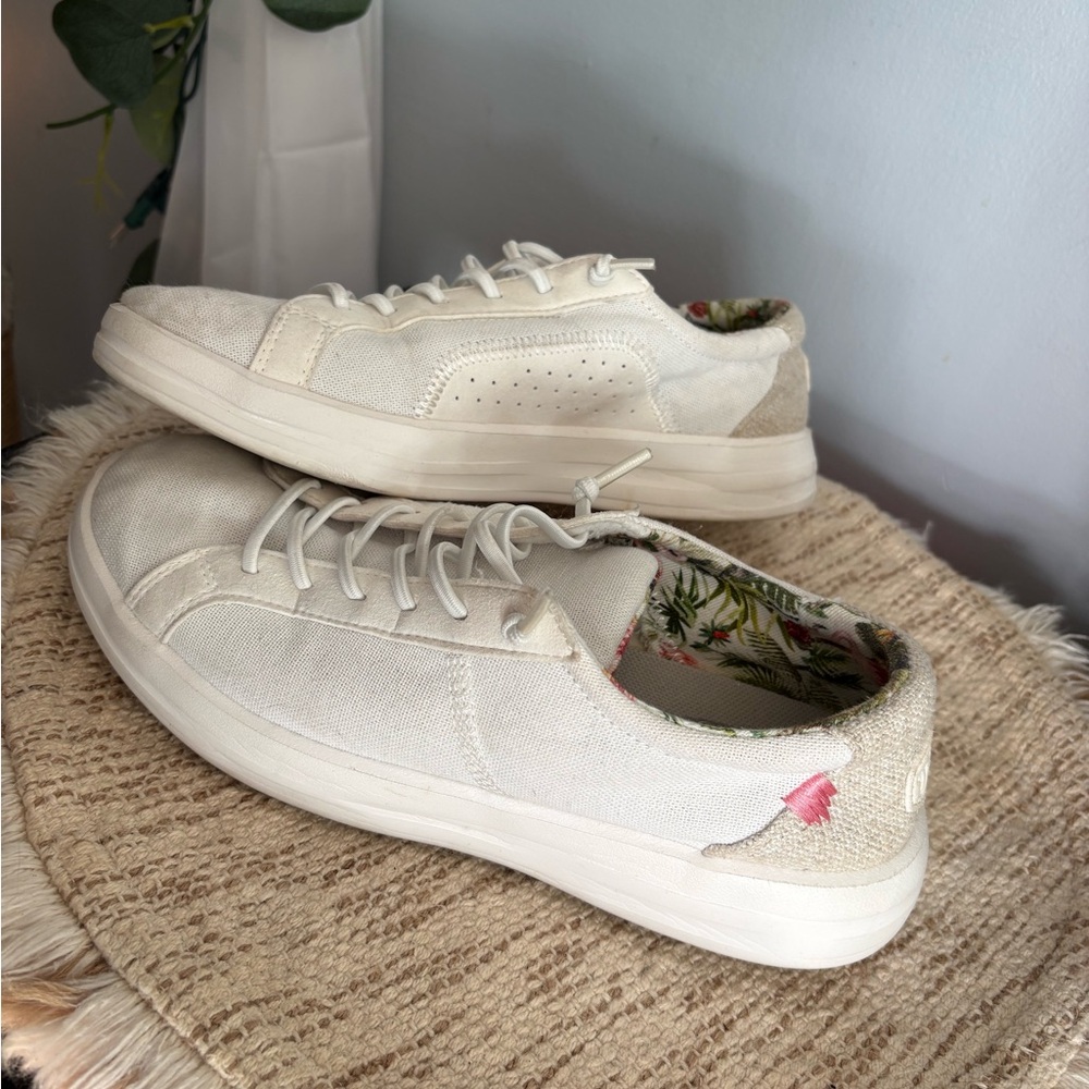 Hey Dude Karina Coconut White sneakers
